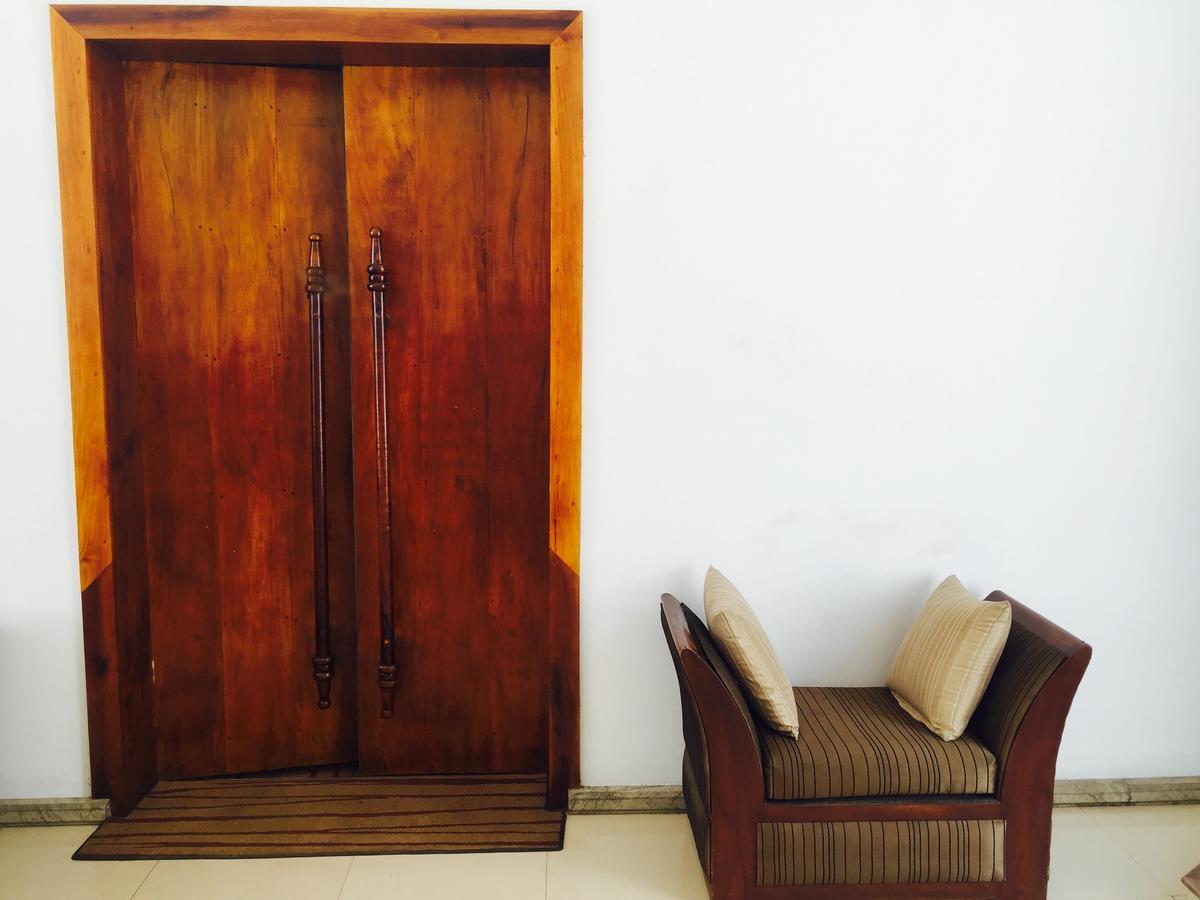 Sleek Hotel Kegalle Eksteriør billede